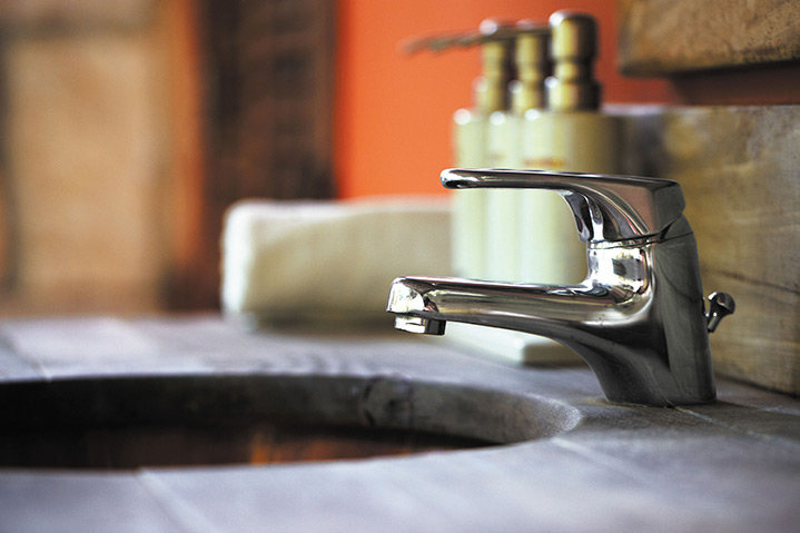 A2B Plumbers are able to fix any leaking taps you may have in Carterton. 